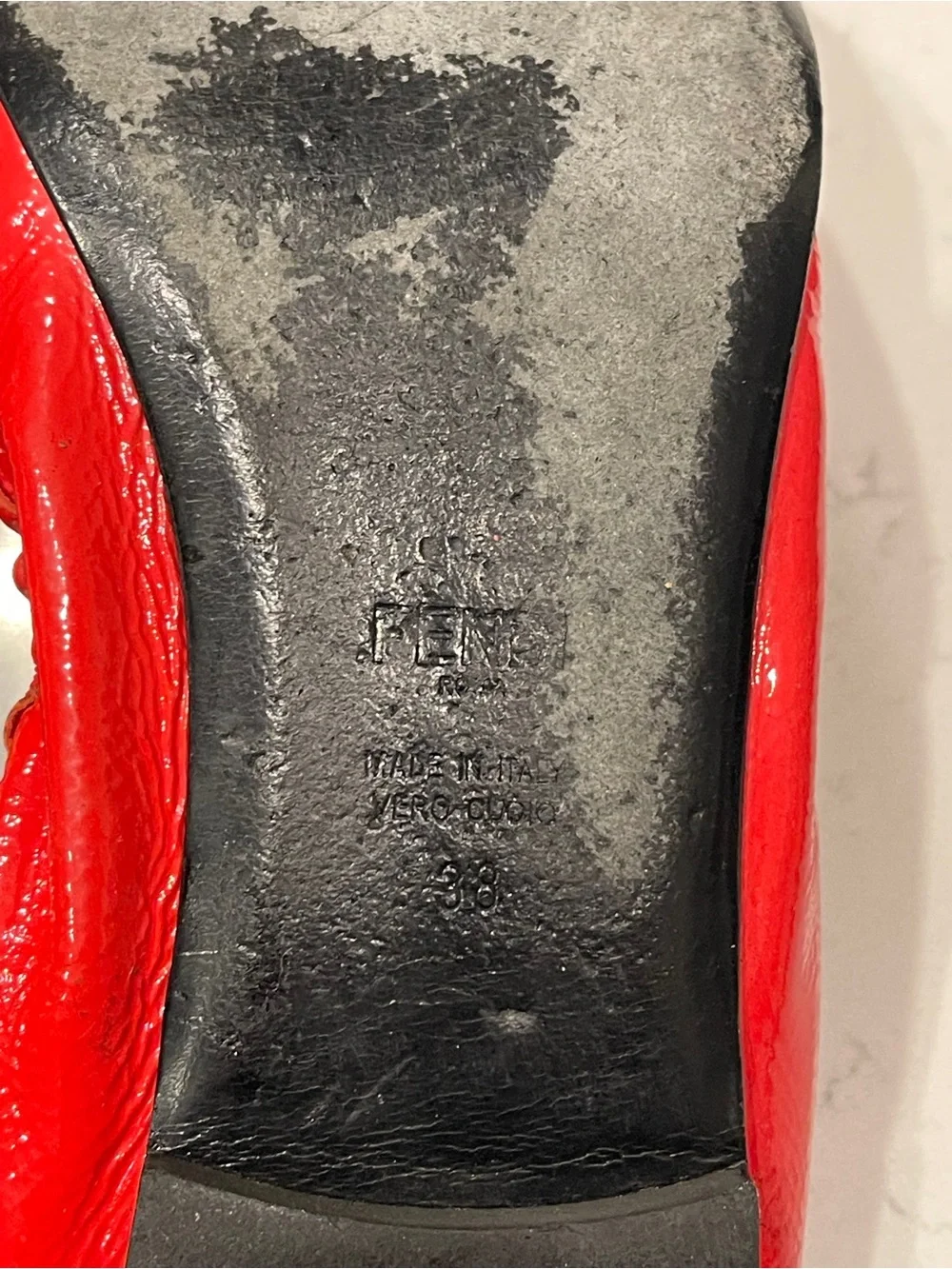 FENDI Red Leather Elastic Ballet Flats with Gold Accent 38